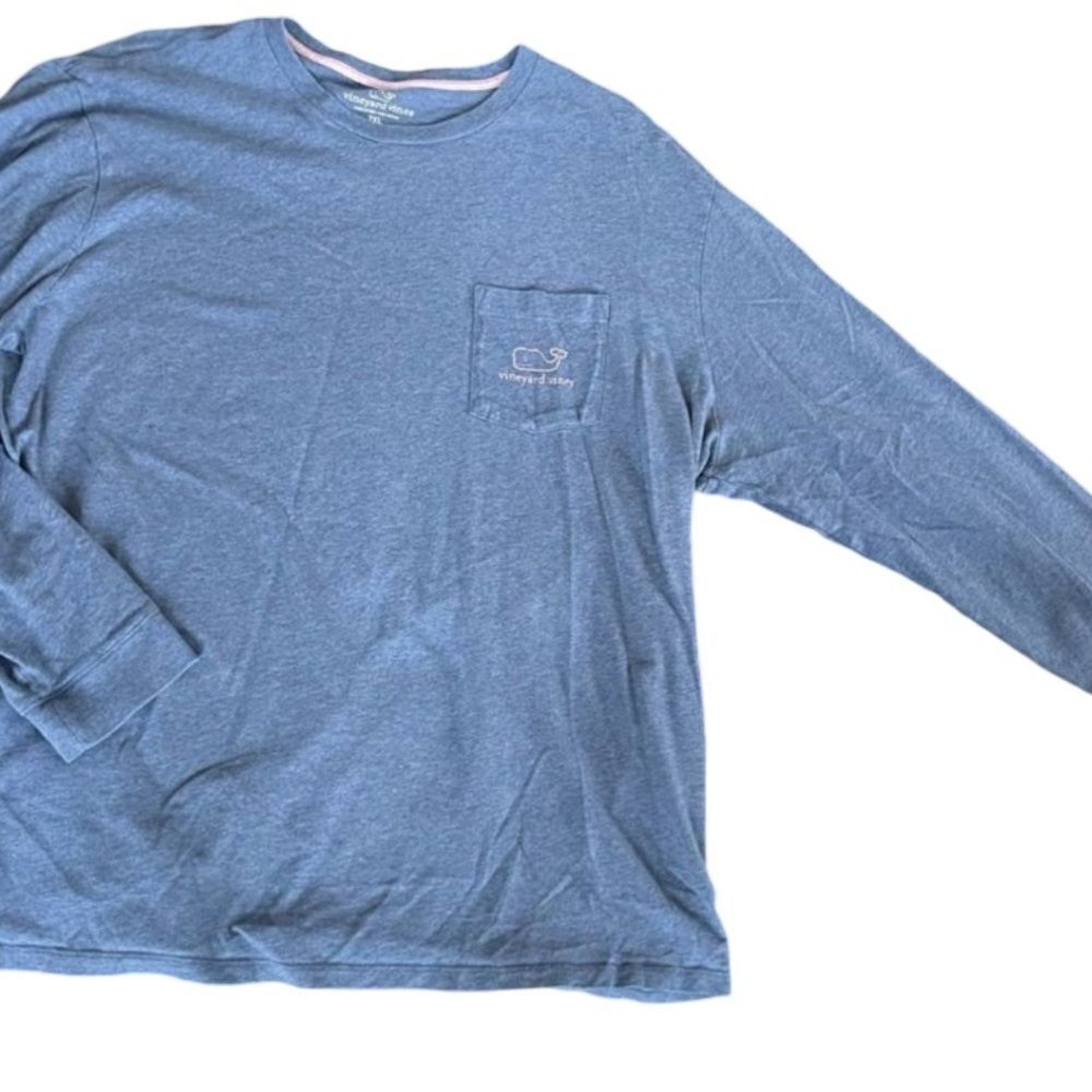 Vineyard Vines blue t-shirt with pink whale outline 2XL - Picture 6 of 6